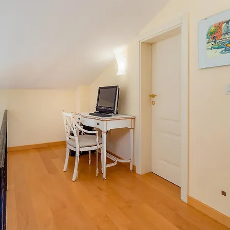 Front Appartement Mošćenička Draga