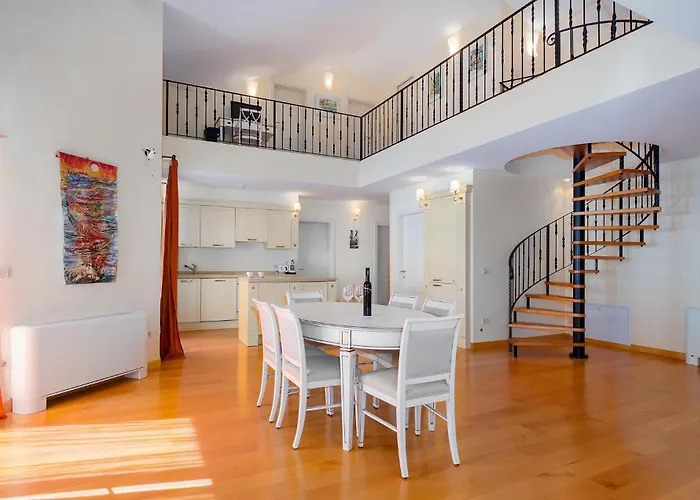 Apartman Front Moscenicka Draga